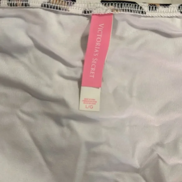 Victoria’s Secret bikini leopard print Large - Picture 2 of 3